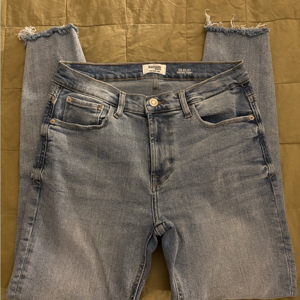 Women's Skinny Blue Jeans